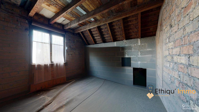 Maison - 150 m² - 7 pièces