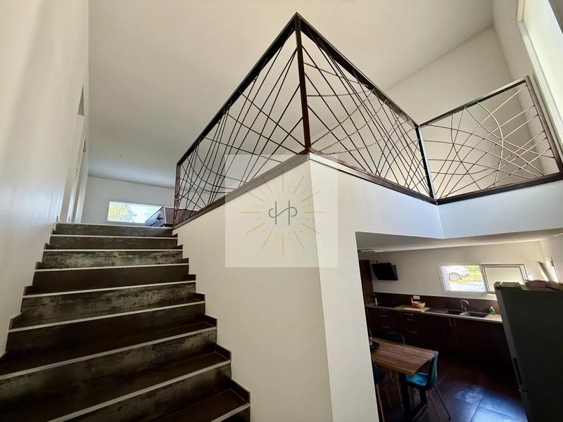 Maison - 184 m² - 7 pièces