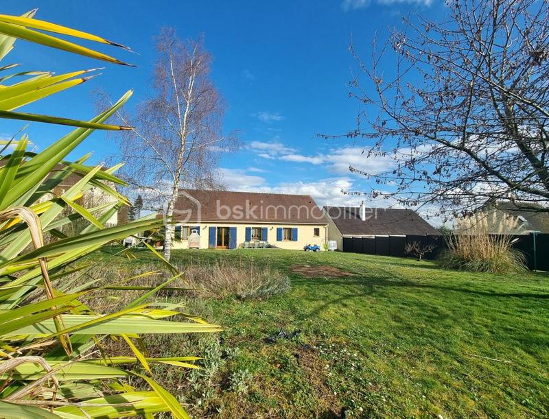 Maison traditionnelle - 109 m² - 5 pièces