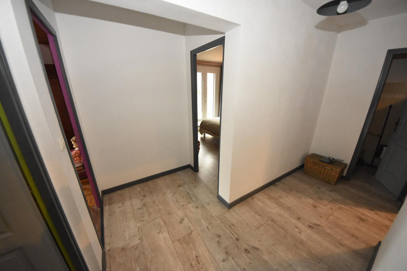 Maison - 220 m² - 7 pièces