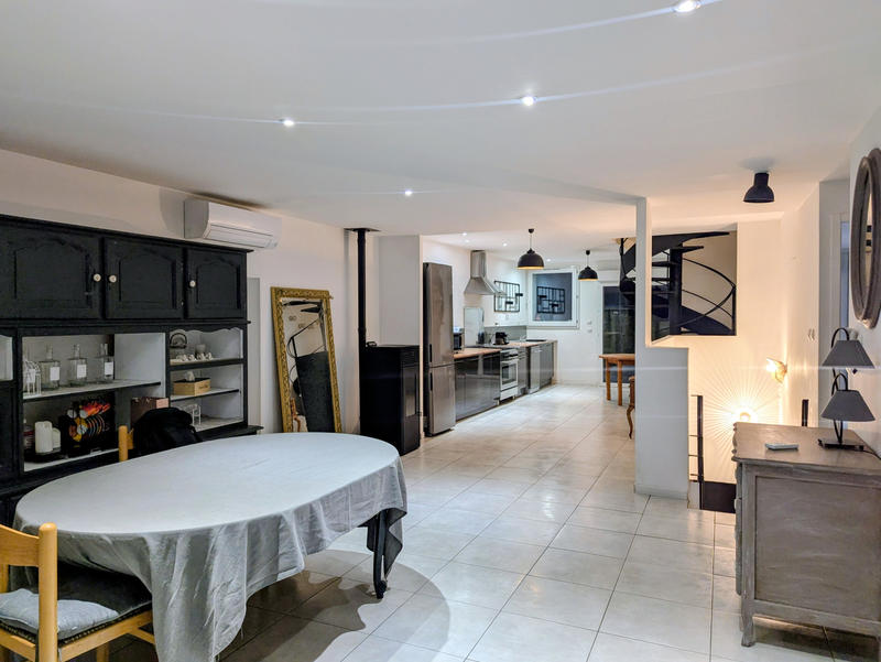 Maison - 125 m² - 5 pièces