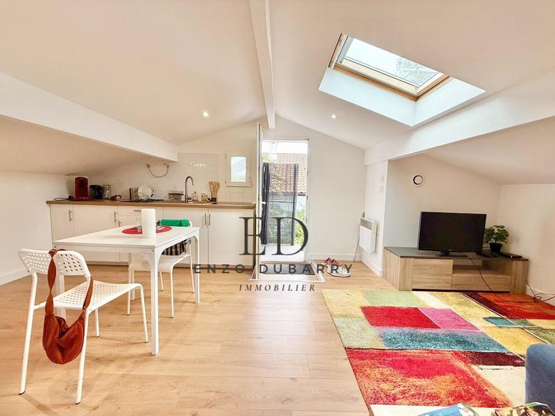 Maison - 174 m² - 7 pièces