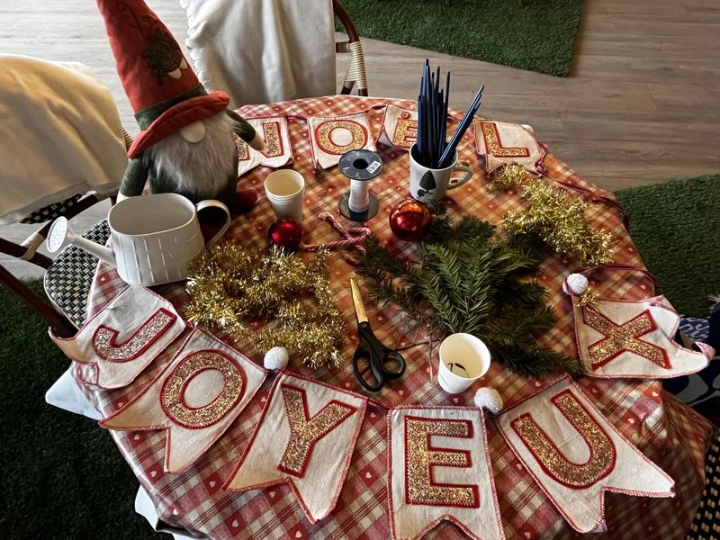 Vacances de Noël : les lutins du Père Noël à Eyrignac