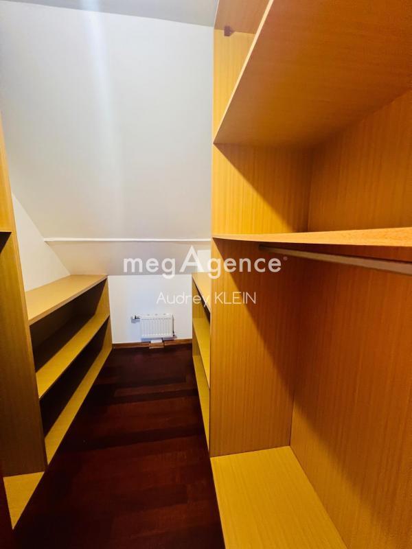 Pavillon - 167 m² - 6 pièces