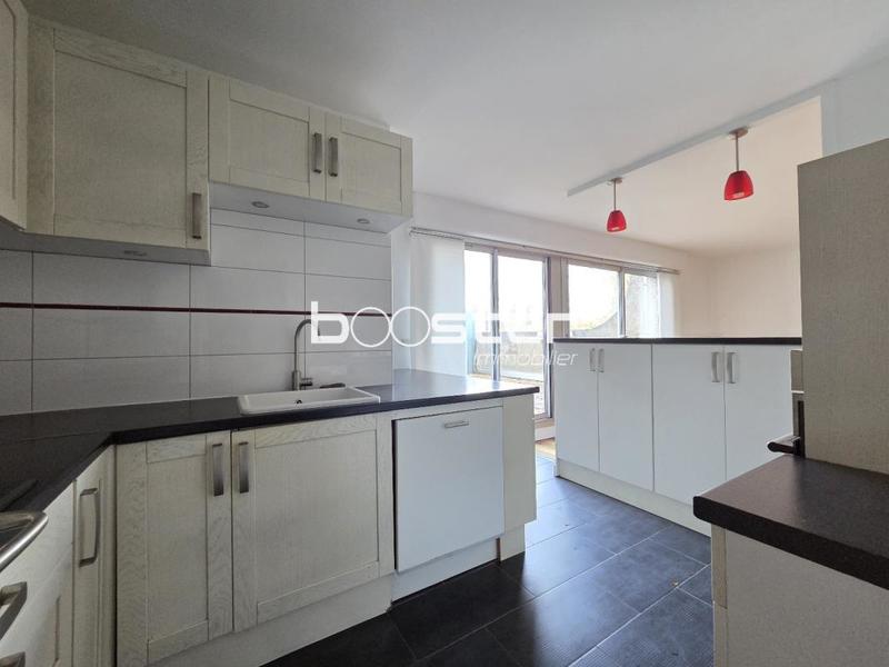 Appartement ancien - 74 m² - 3 pièces