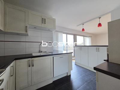 Appartement ancien - 74 m² - 3 pièces