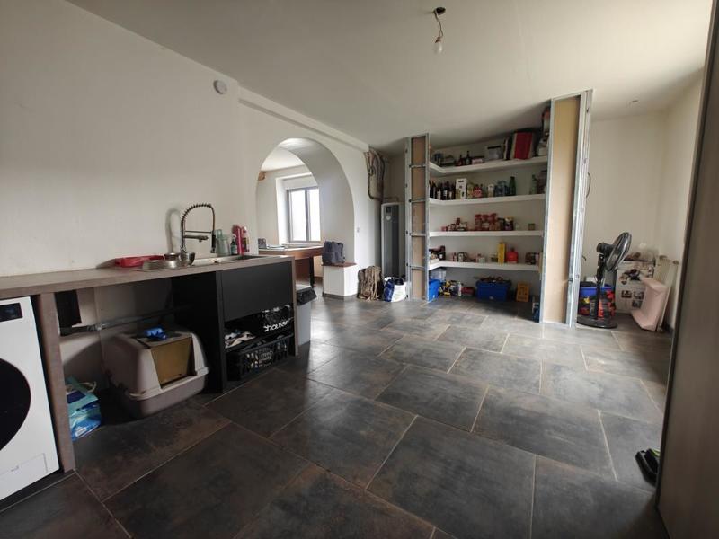 Propriété - 260 m² - 4 pièces