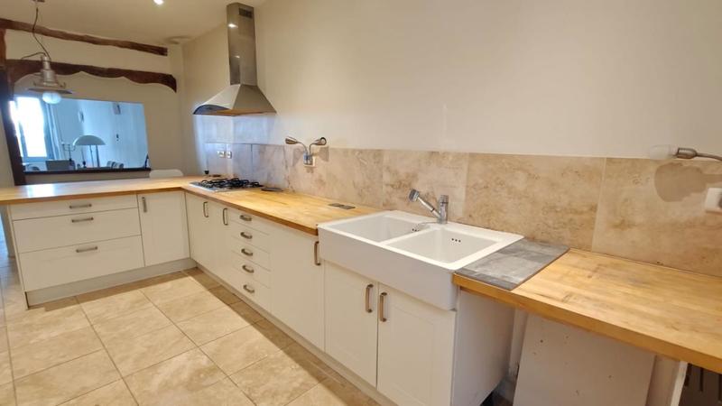 Maison - 205 m² - 5 pièces