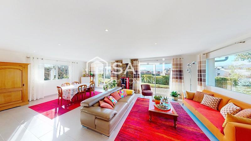 Maison - 150 m² - 5 pièces