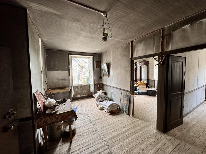 Maison - 138 m² - 8 pièces