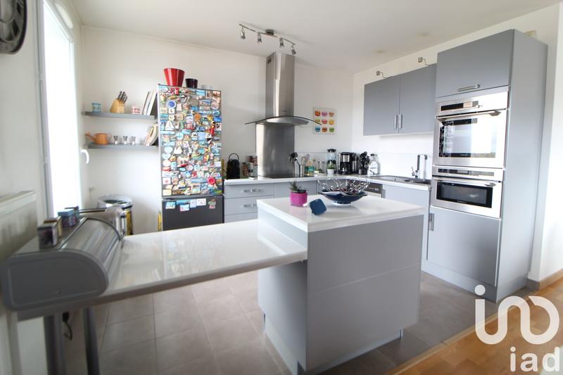 Appartement - 95 m² - 5 pièces