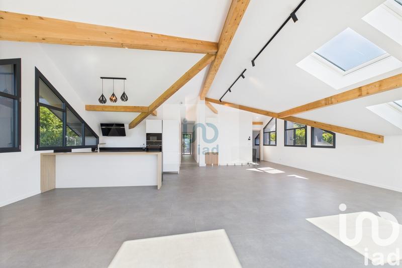 Appartement - 132 m² - 4 pièces