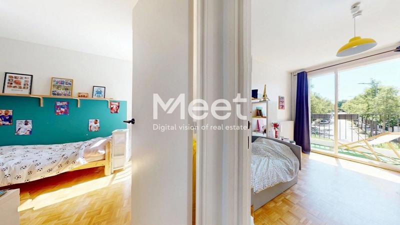 Appartement - 95 m² - 4 pièces