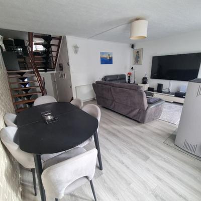 Maison - 83 m² - 5 pièces