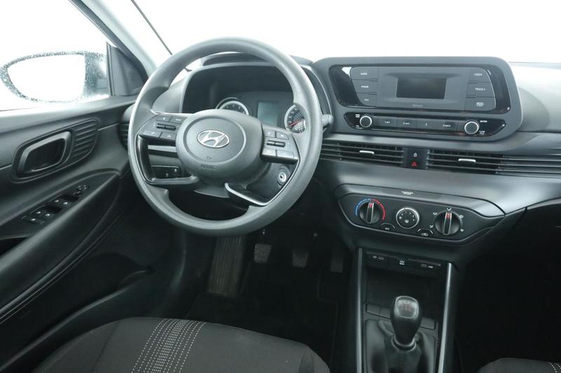 Hyundai i20 1.2 Initia 84 ch