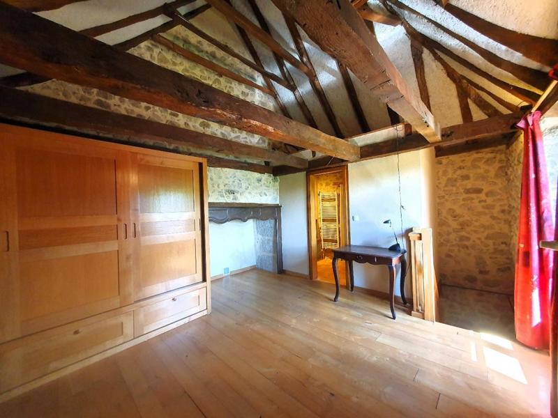 Corps de ferme - 251 m² - 8 pièces