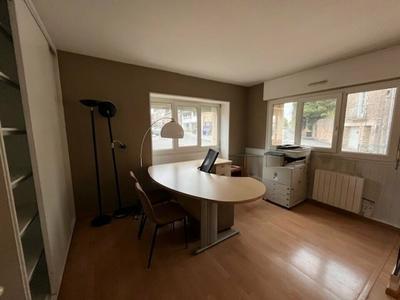 Bureau - 180 m²