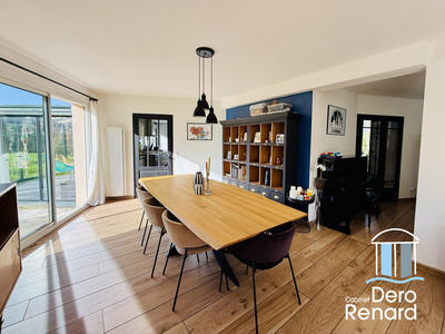 Maison contemporaine - 187 m² - 7 pièces