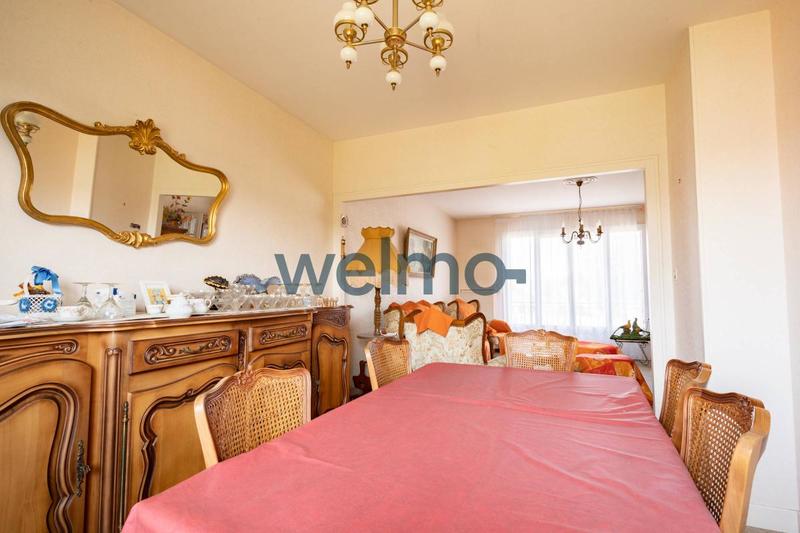 Maison - 102 m² - 5 pièces