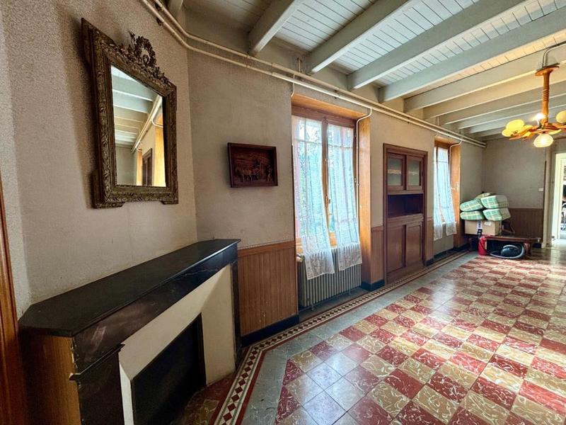 Corps de ferme - 228 m² - 9 pièces