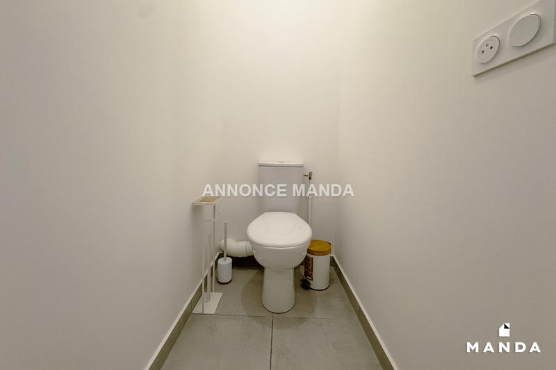 Chambre - 10 m² - 4 pièces