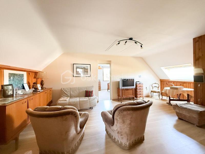 Maison d'architecte - 180 m² - 7 pièces