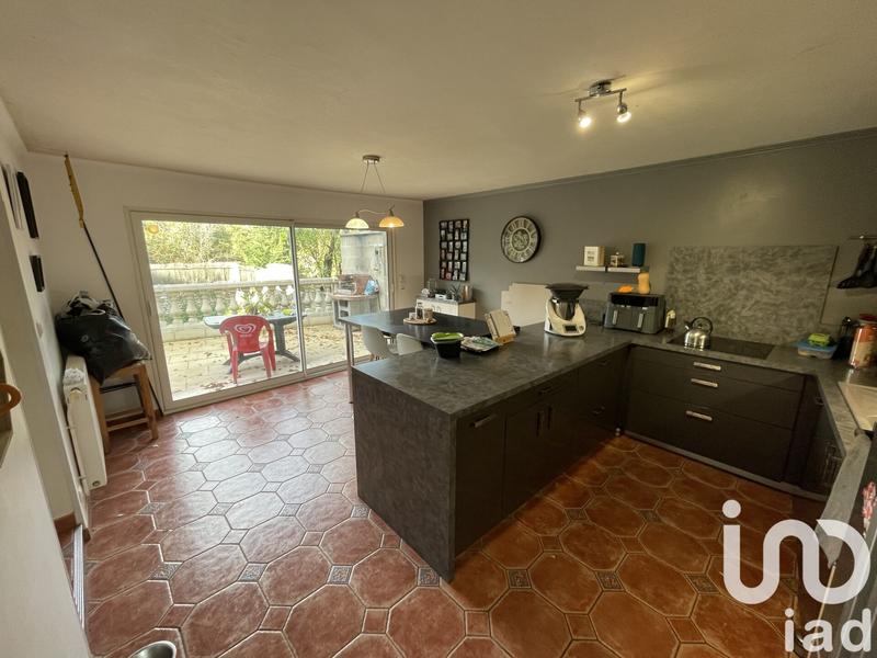 Maison - 145 m² - 8 pièces