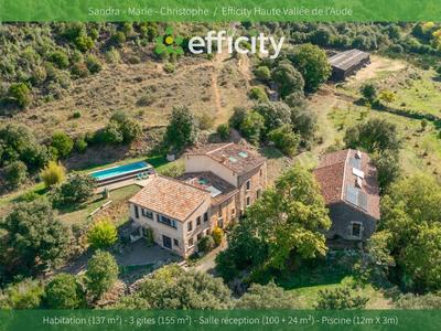 Mas - 416 m² - 15 pièces