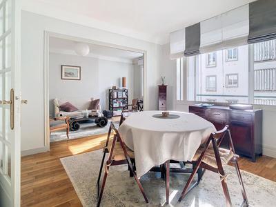 Appartement - 84 m² - 3 pièces