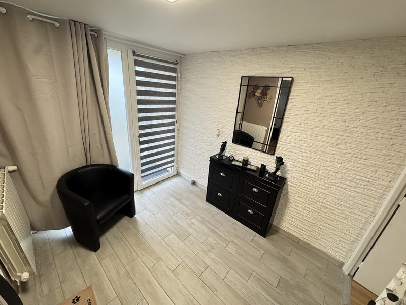 Maison - 98 m² - 4 pièces