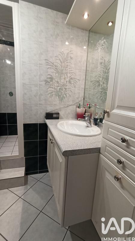 Appartement - 85 m² - 3 pièces