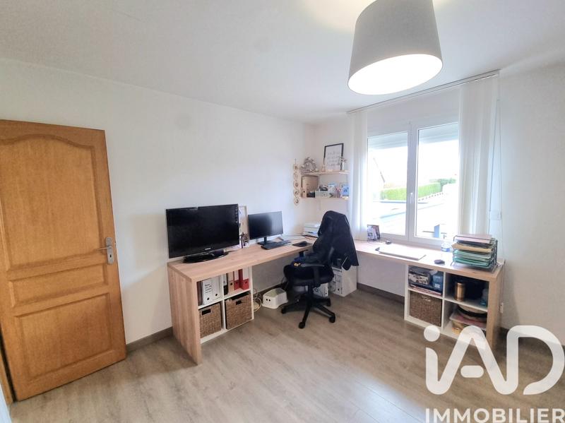 Maison - 185 m² - 9 pièces