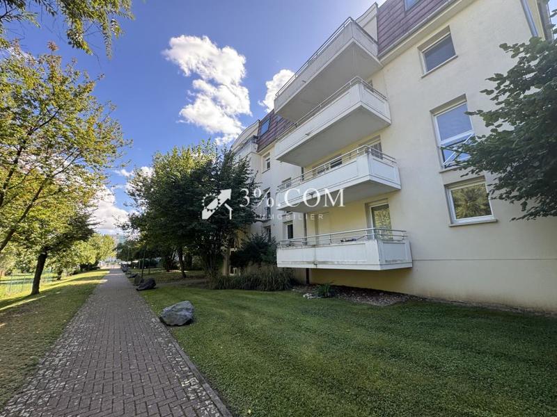 Appartement - 100 m² - 4 pièces