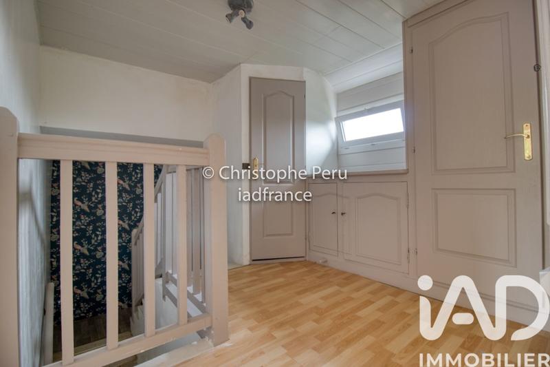 Maison - 188 m² - 9 pièces