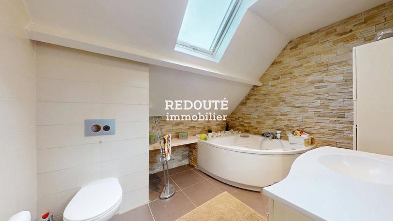 Maison - 145 m² - 6 pièces