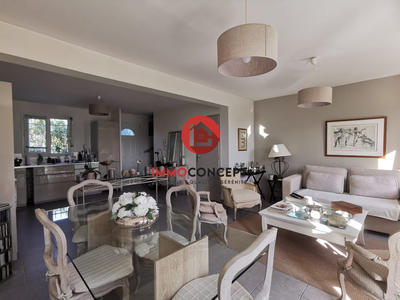 Maison - 71 m² - 4 pièces