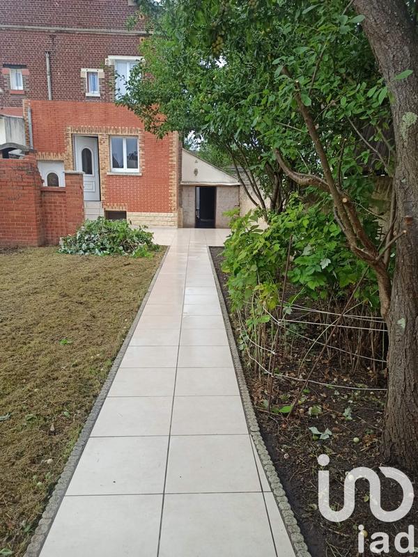 Maison - 91 m² - 5 pièces