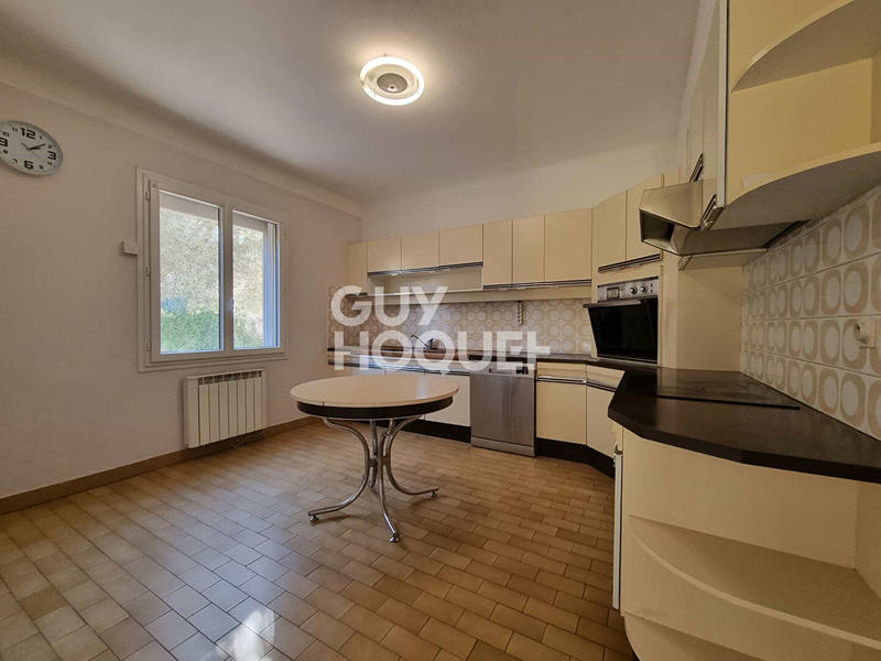 Maison - 185 m² - 8 pièces