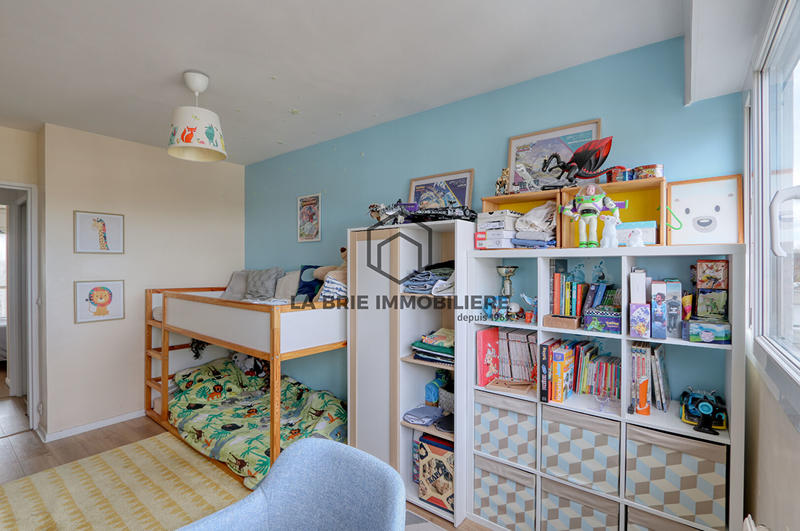 Appartement - 77 m² - 4 pièces