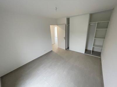 Pavillon - 87 m² - 4 pièces