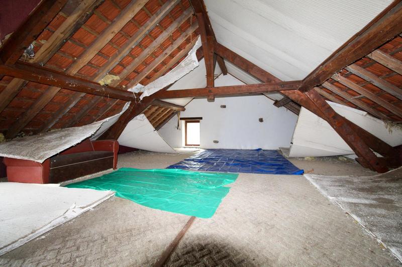 Maison - 220 m² - 11 pièces