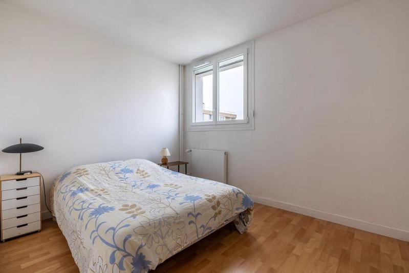 Appartement - 79 m² - 4 pièces