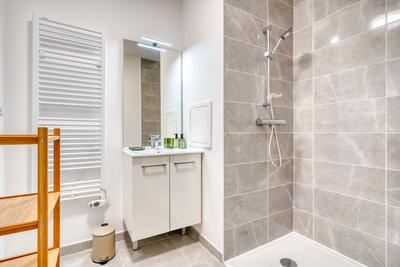 Chambre - 9 m² - 1 pièce