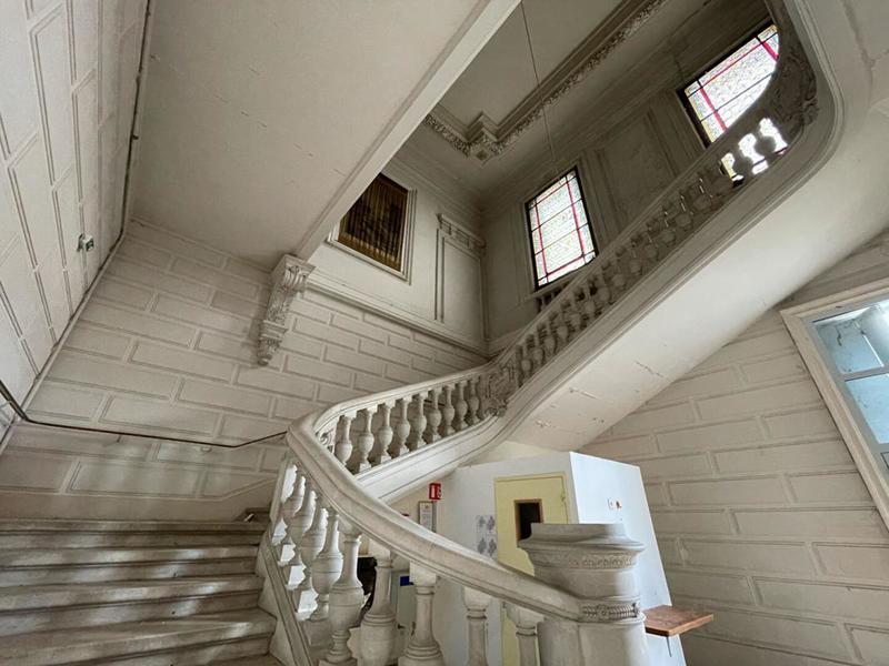 Château - 5 000 m² - 58 pièces