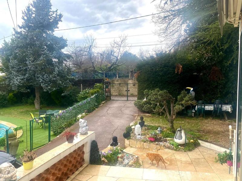 Villa - 174 m² - 6 pièces