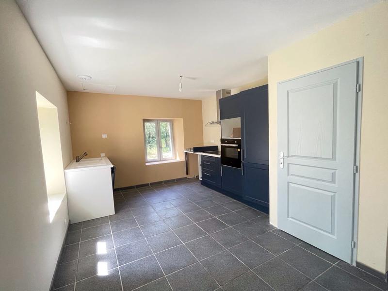 Maison - 180 m² - 9 pièces