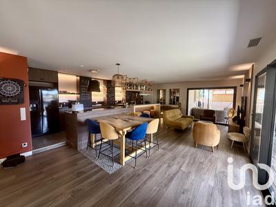 Maison - 115 m² - 4 pièces