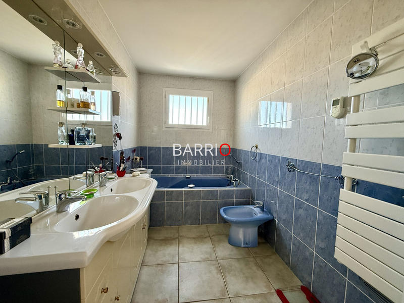 Maison - 150 m² - 6 pièces