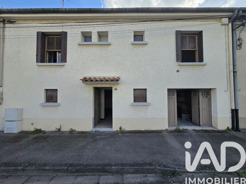 Maison - 88 m² - 4 pièces