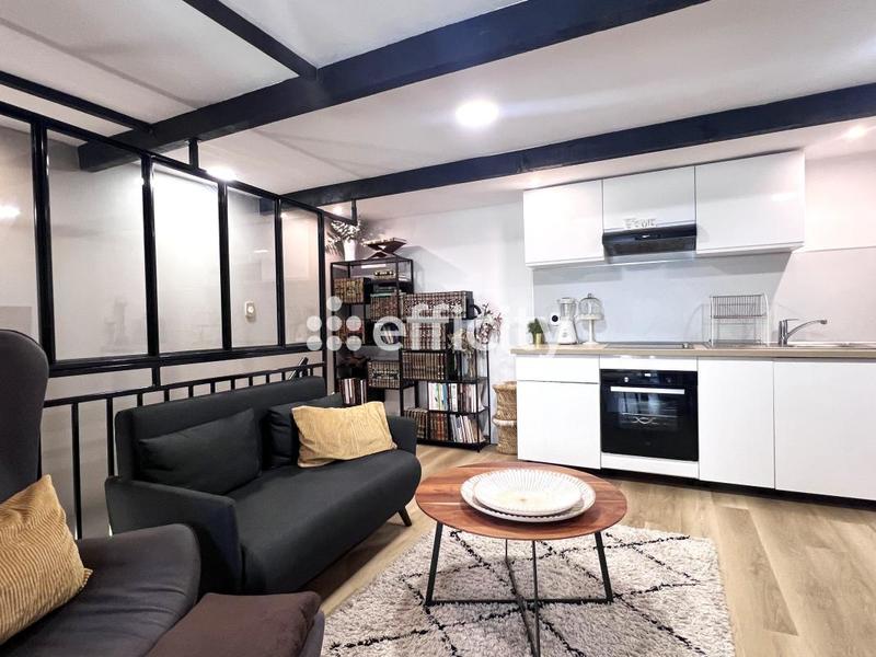 Maison - 186 m² - 7 pièces